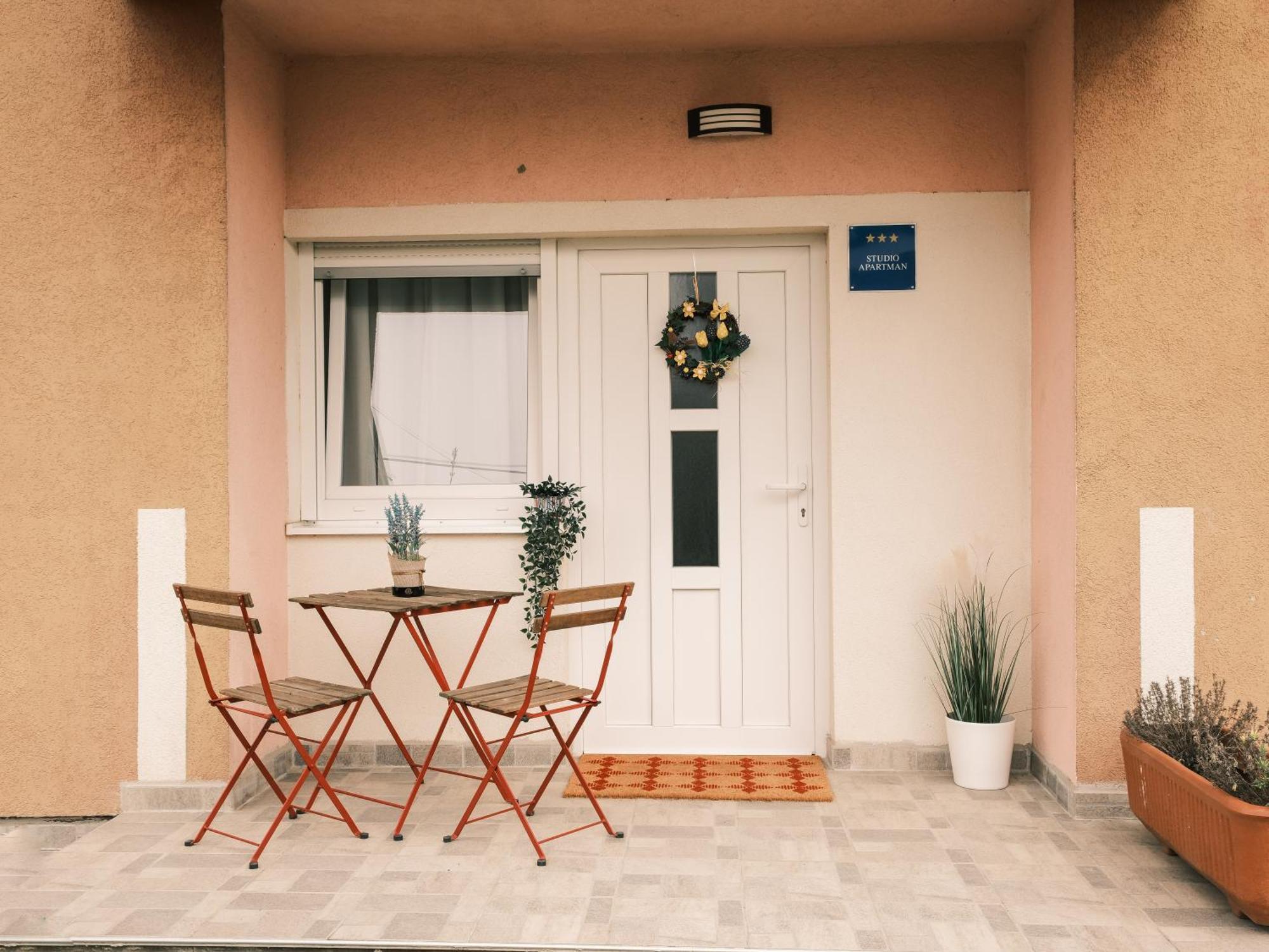 Apartmani Venium Križevci Exterior foto